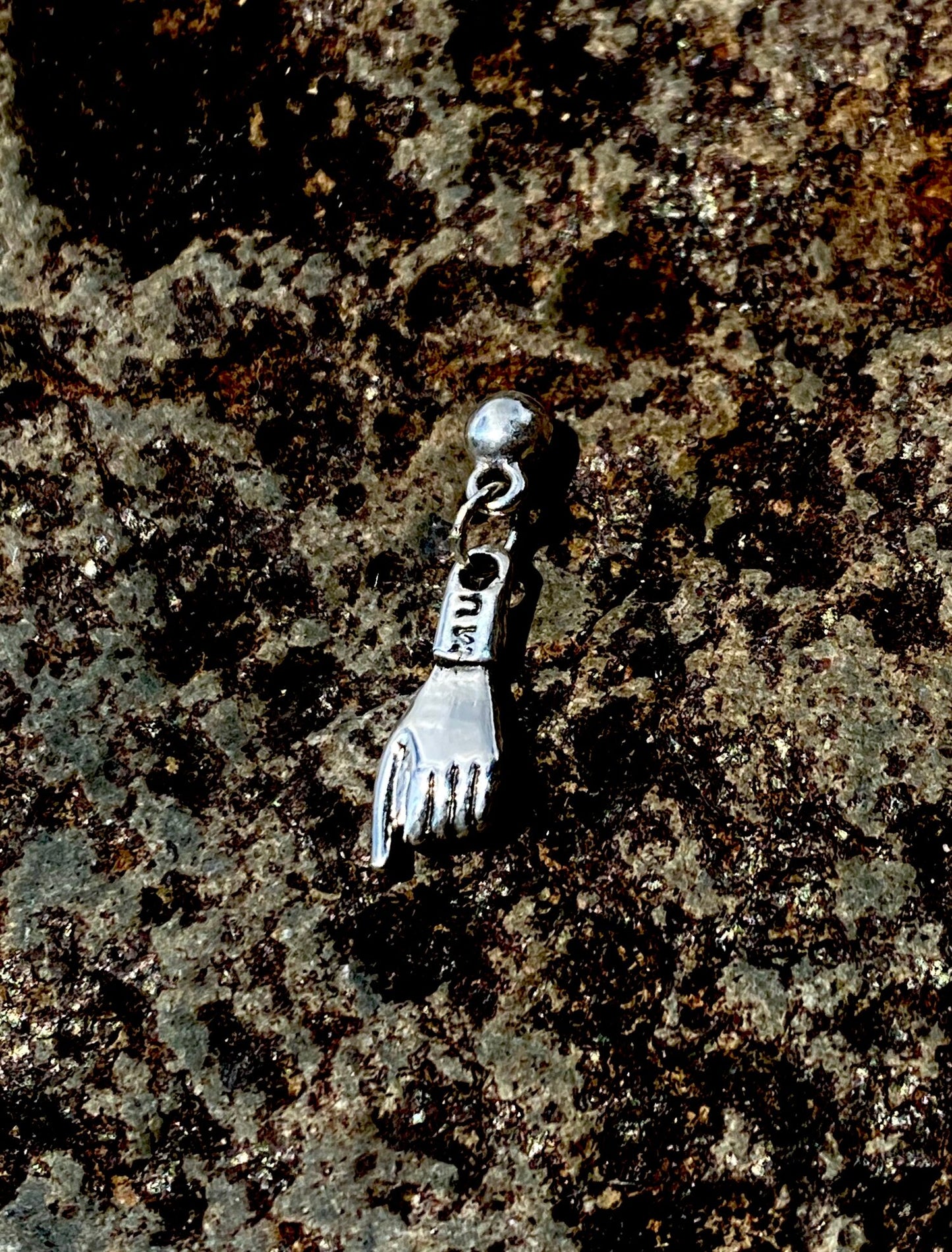 LA MANITA STUD - PLATA