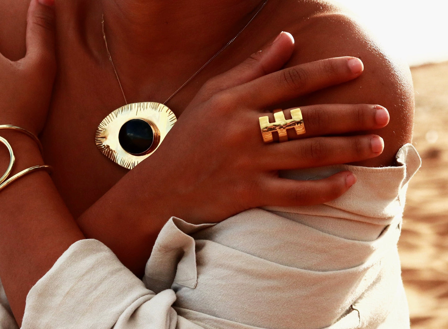 CRUZ RING - BRASS